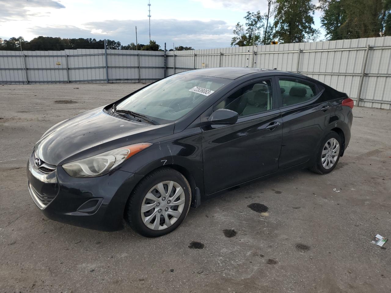 Hyundai Elantra 2012