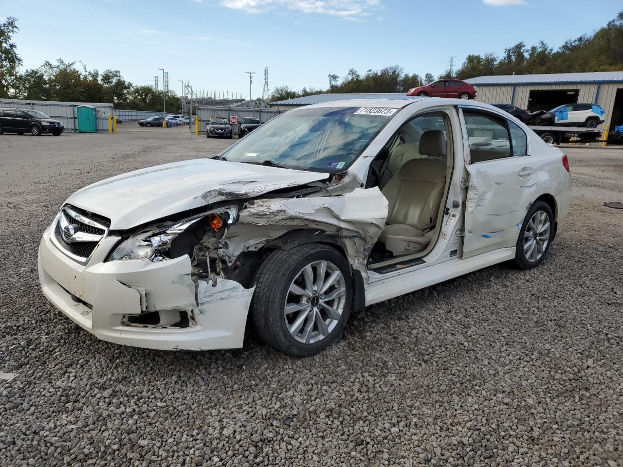 Subaru Legacy 2011