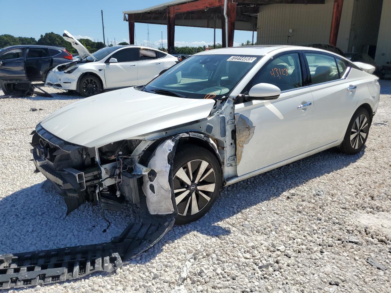 Nissan Altima 2020