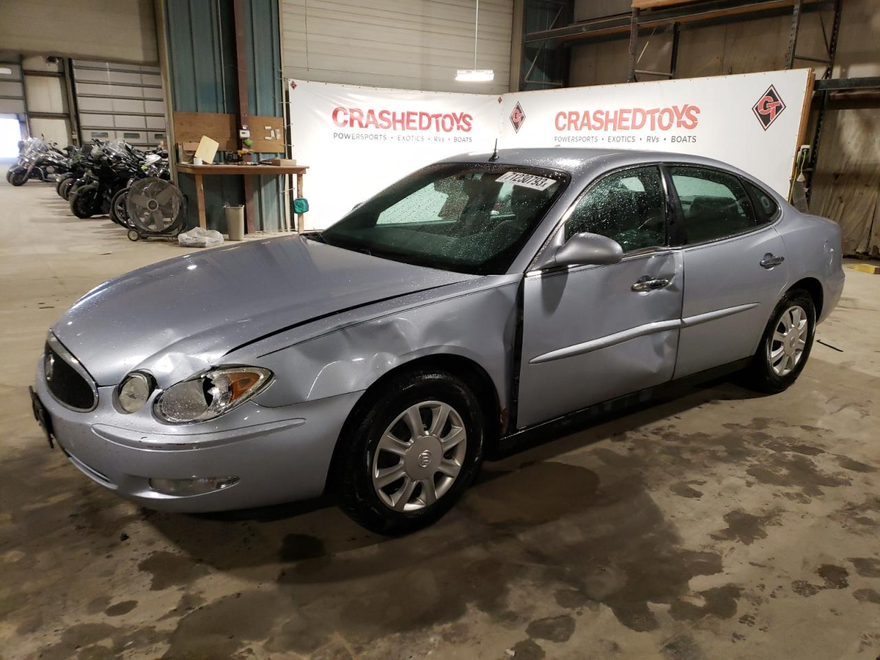 Buick Lacrosse 2005