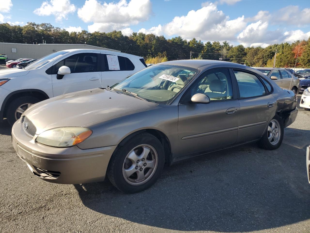Ford Taurus 2004