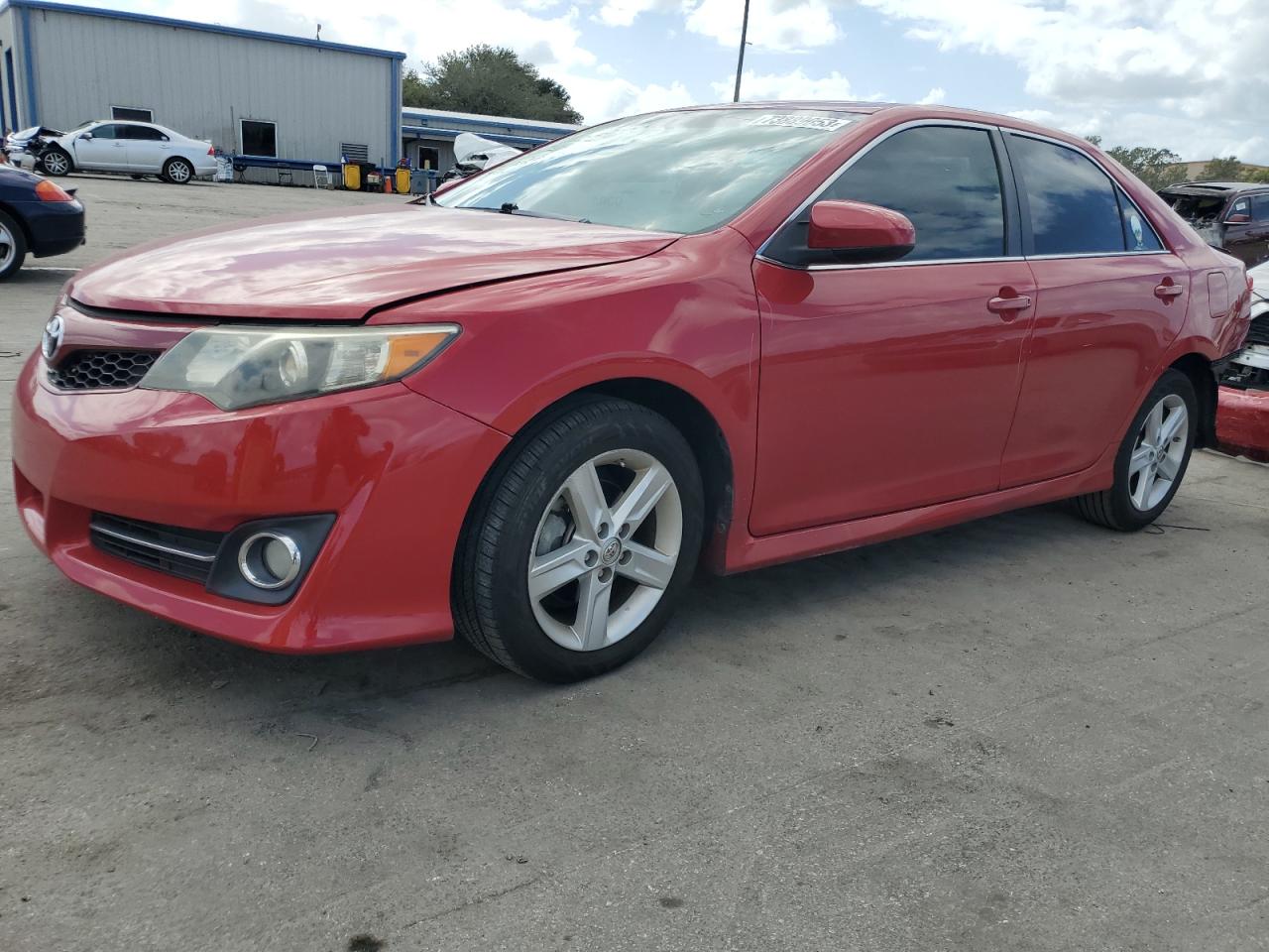 Toyota Camry 2014