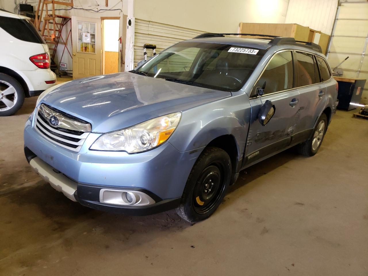 Subaru Outback 2010