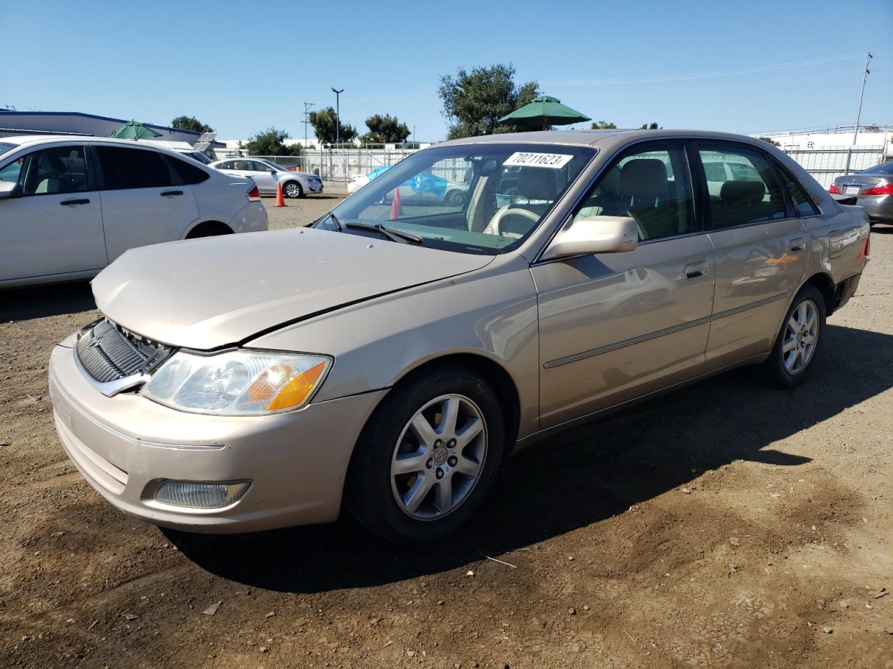 Toyota Avalon 2000
