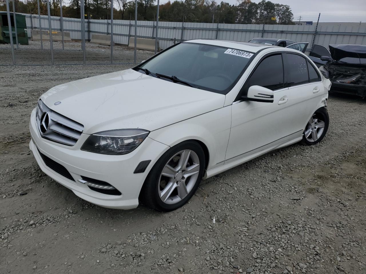 Mercedes-benz C-class 2011