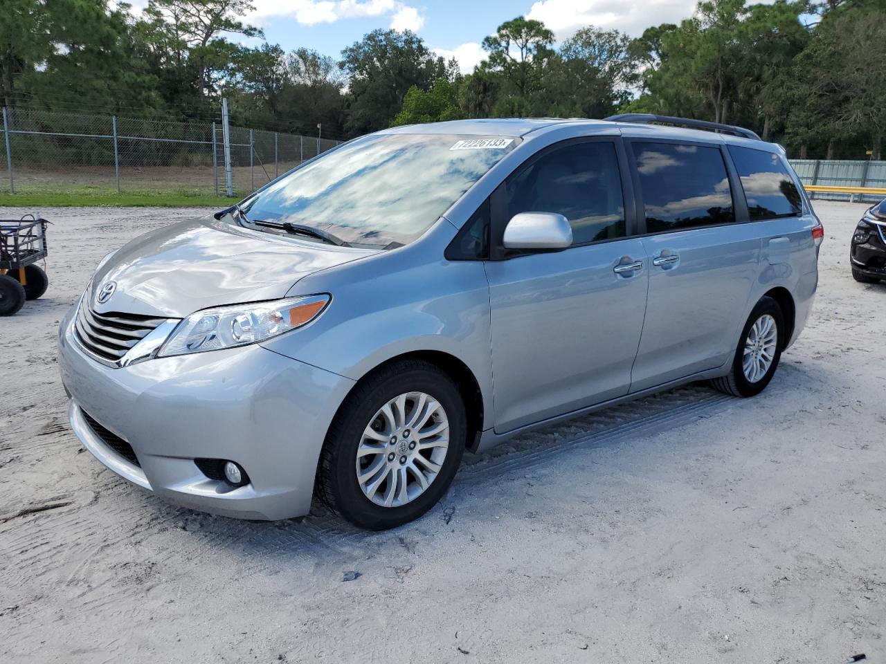 Toyota Sienna 2012