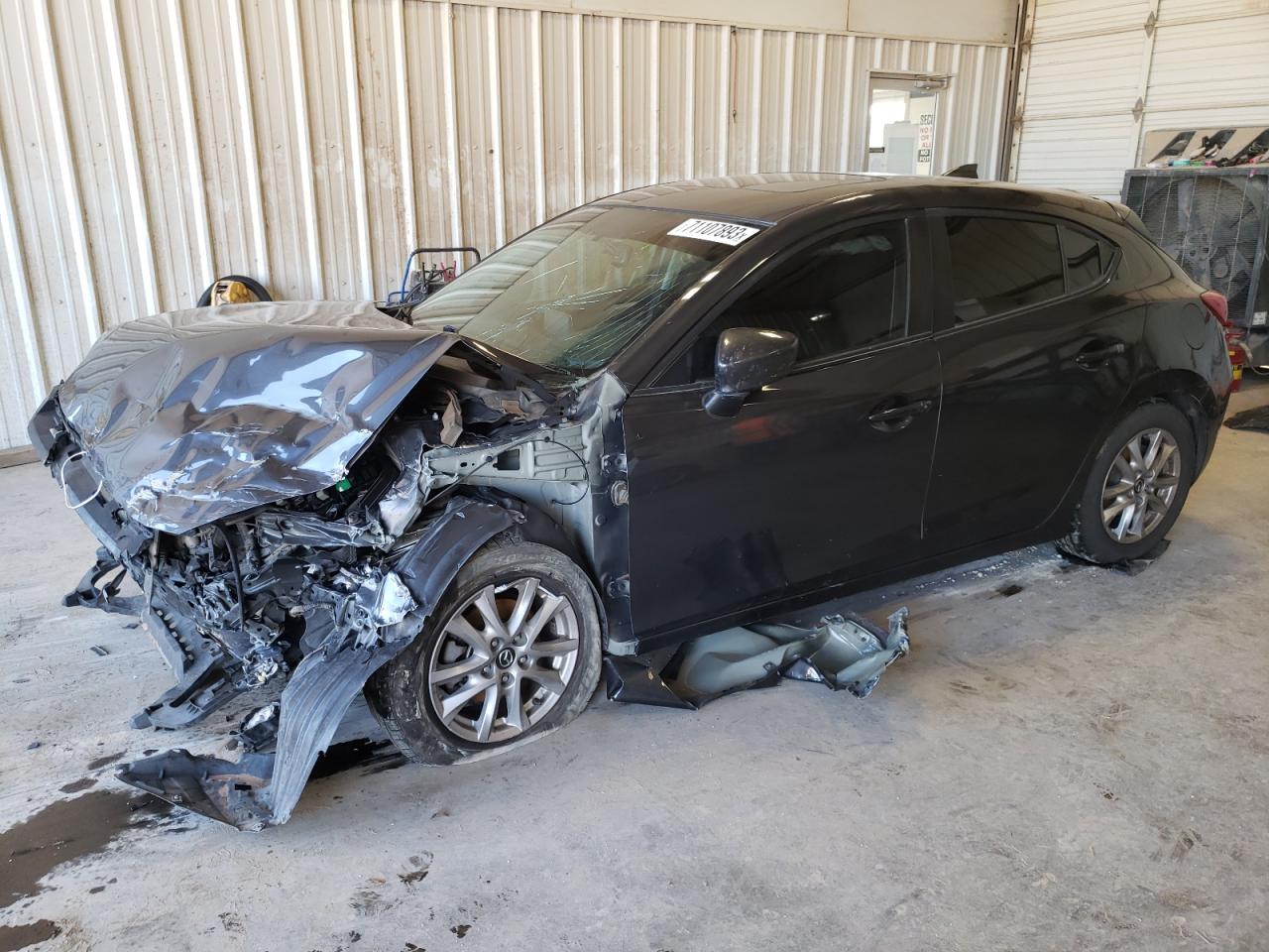 Mazda 3 2016