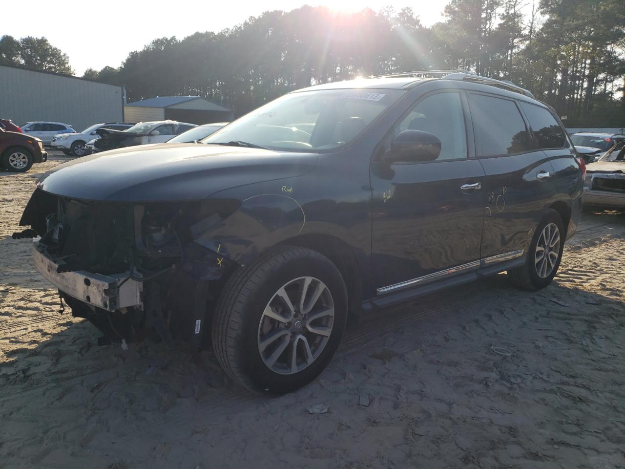 Nissan Pathfinder 2013