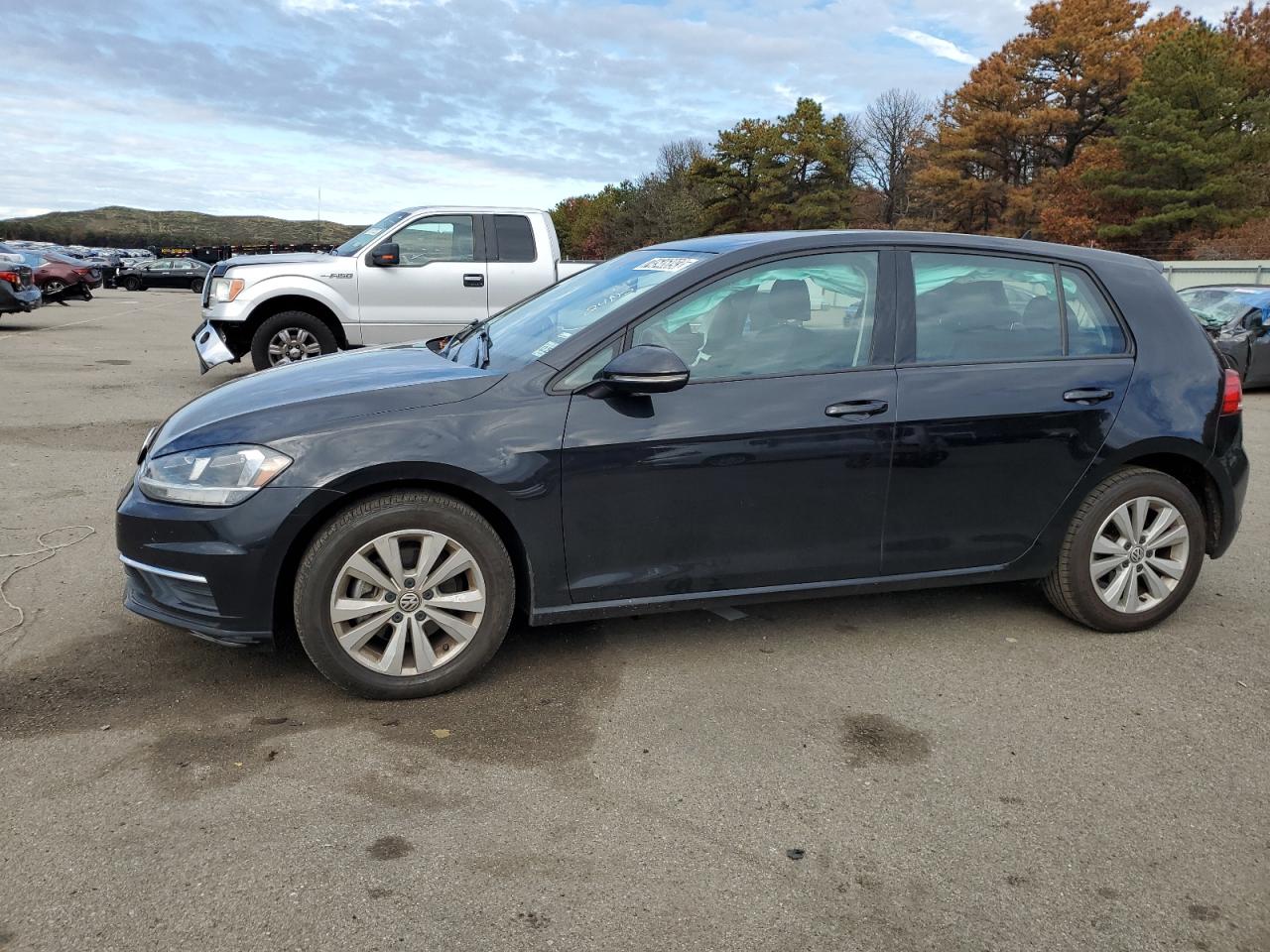 Volkswagen Golf 2021