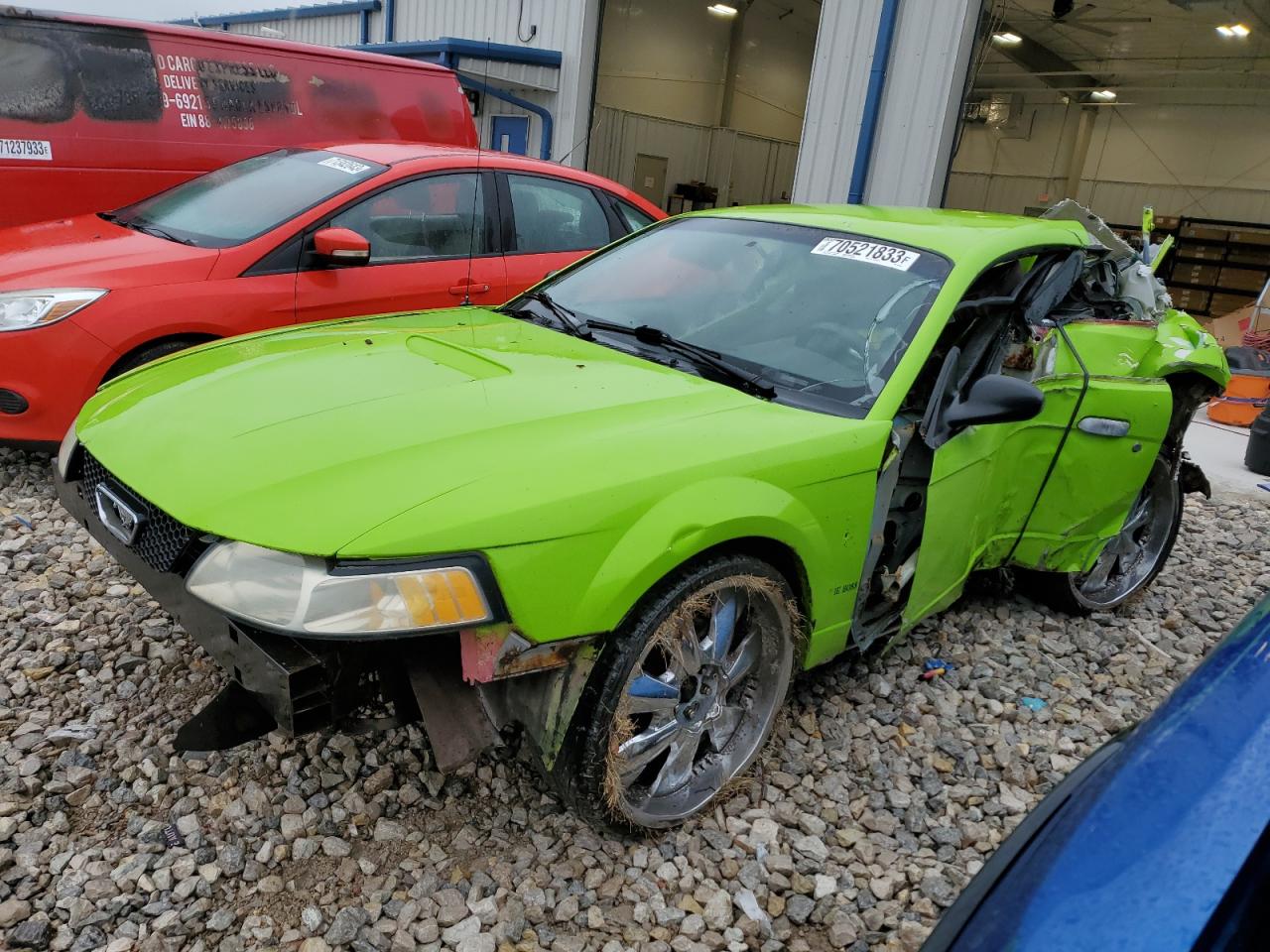 Ford Mustang 2000