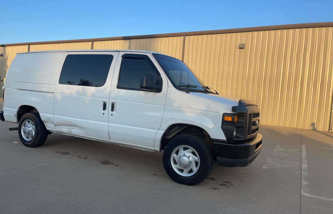Ford Econoline van 2008