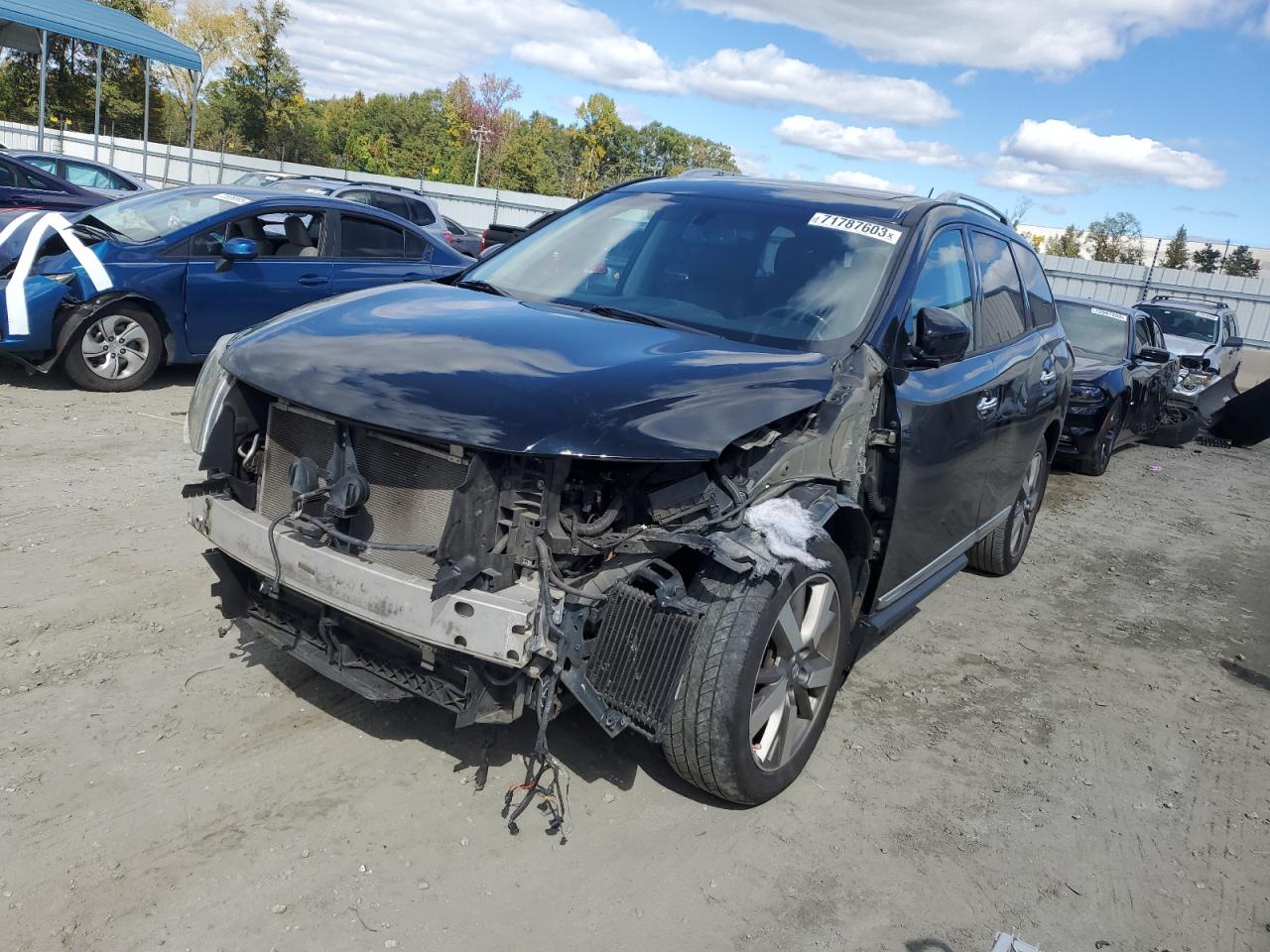 Nissan Pathfinder 2014