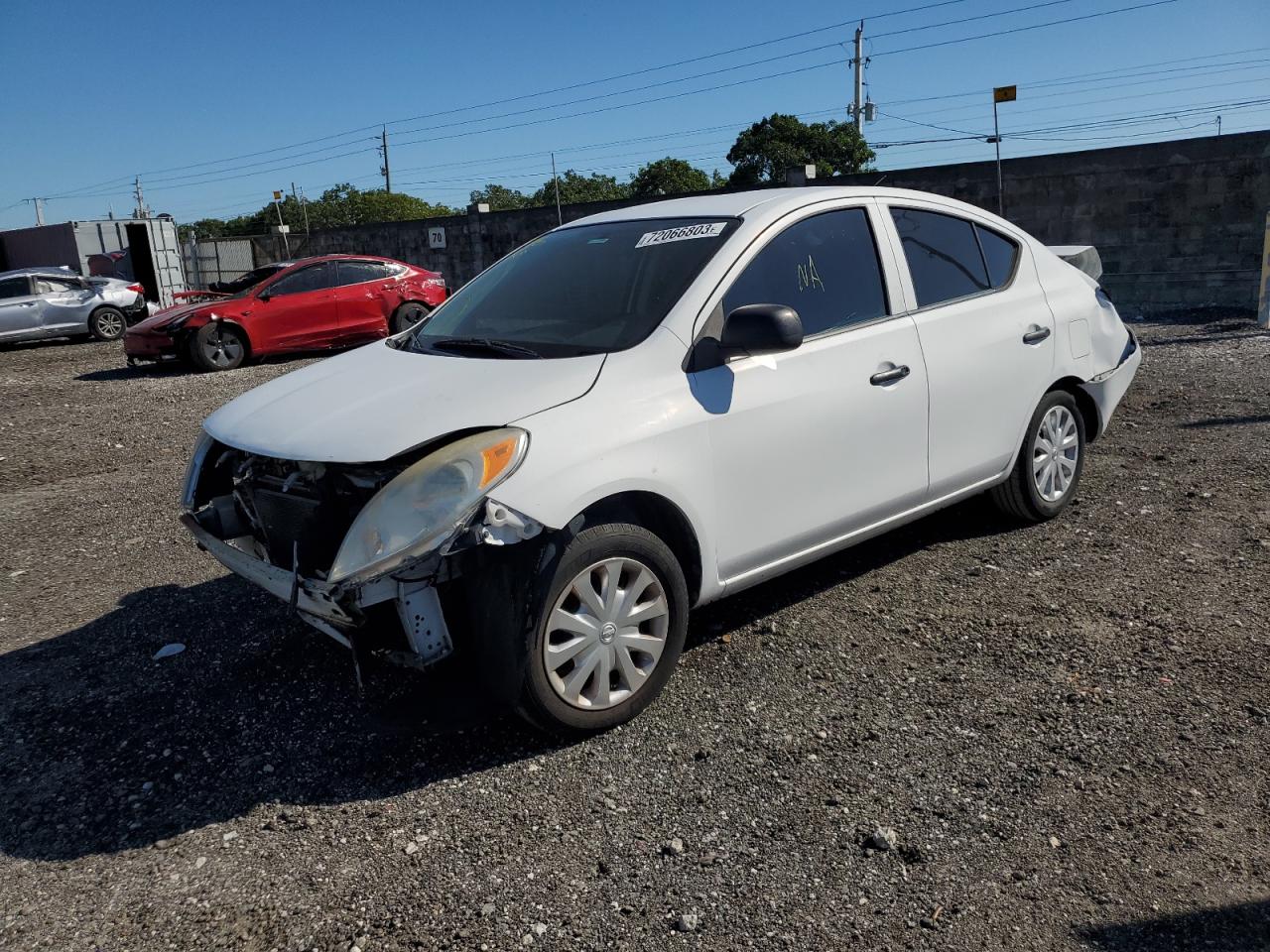 Nissan Versa 2012