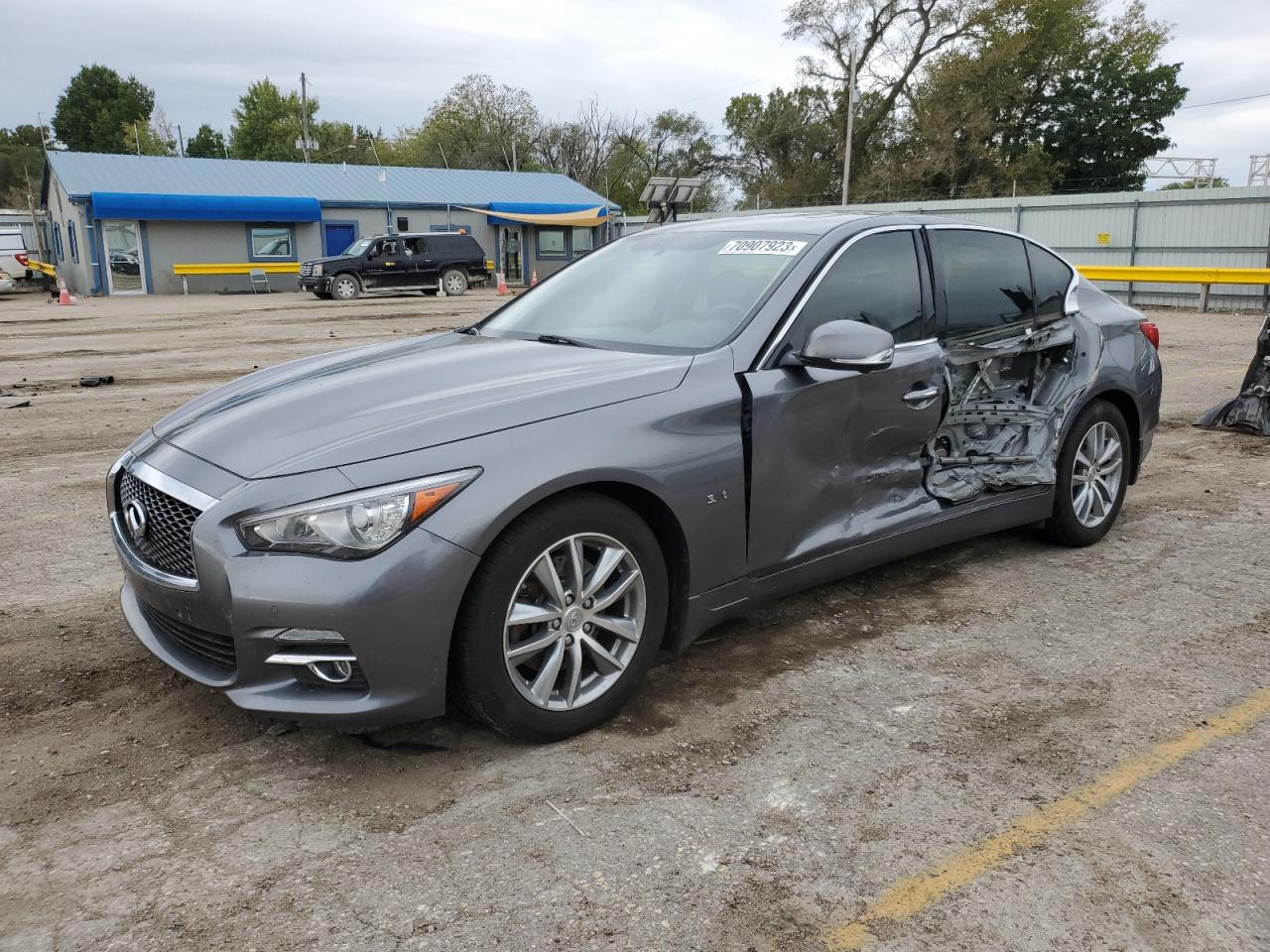 Infiniti Q50 2017