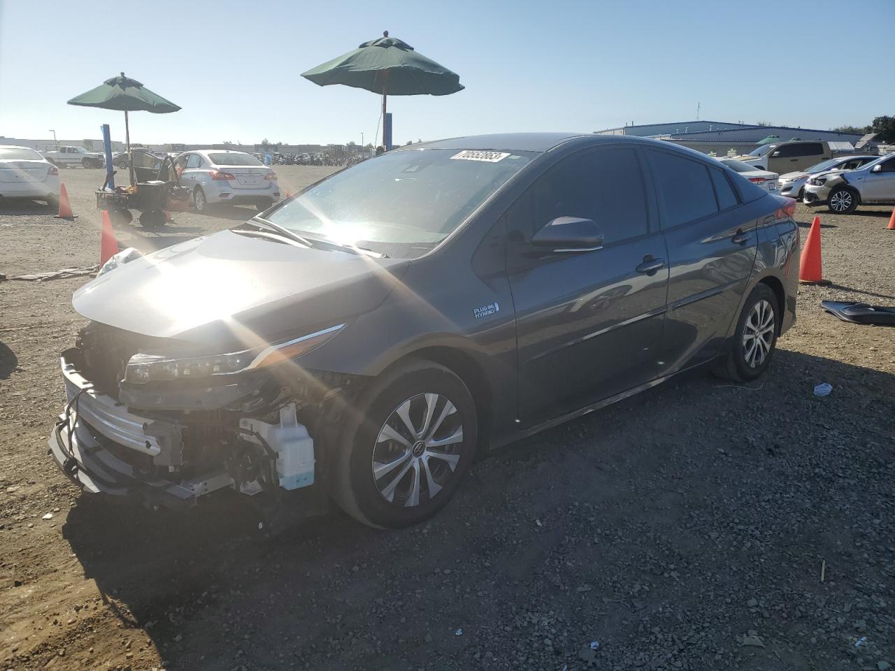 Toyota Prius prime 2021
