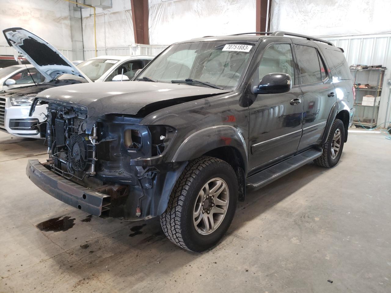 Toyota Sequoia 2004