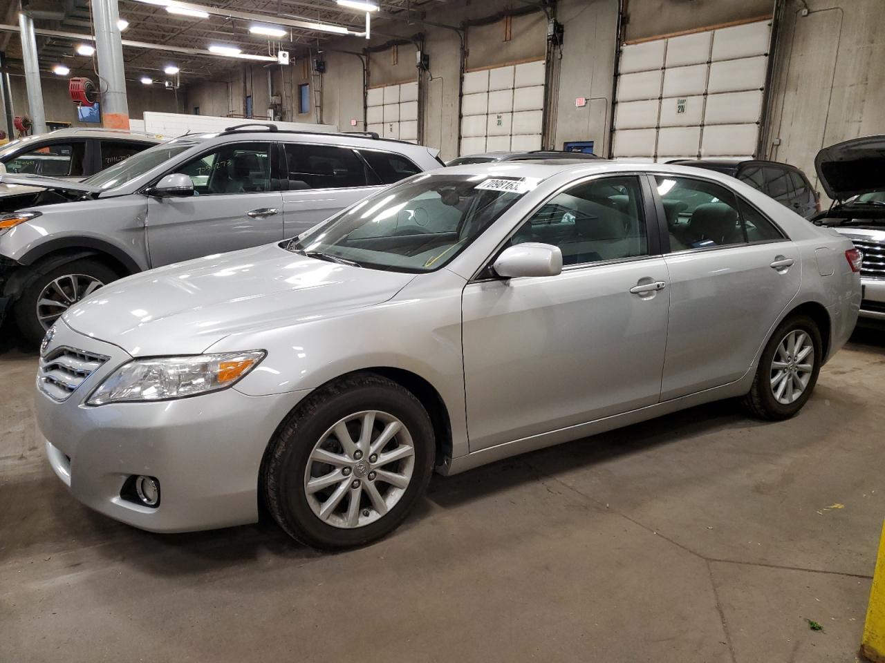 Toyota Camry 2011