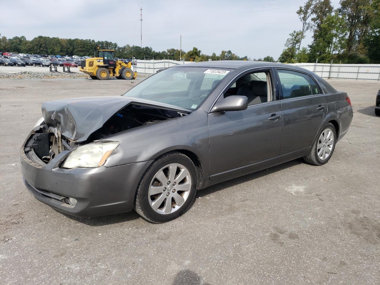 Toyota Avalon 2005