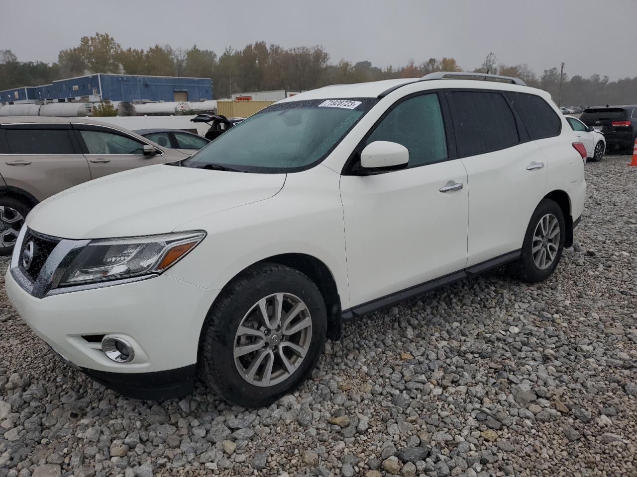 Nissan Pathfinder 2016