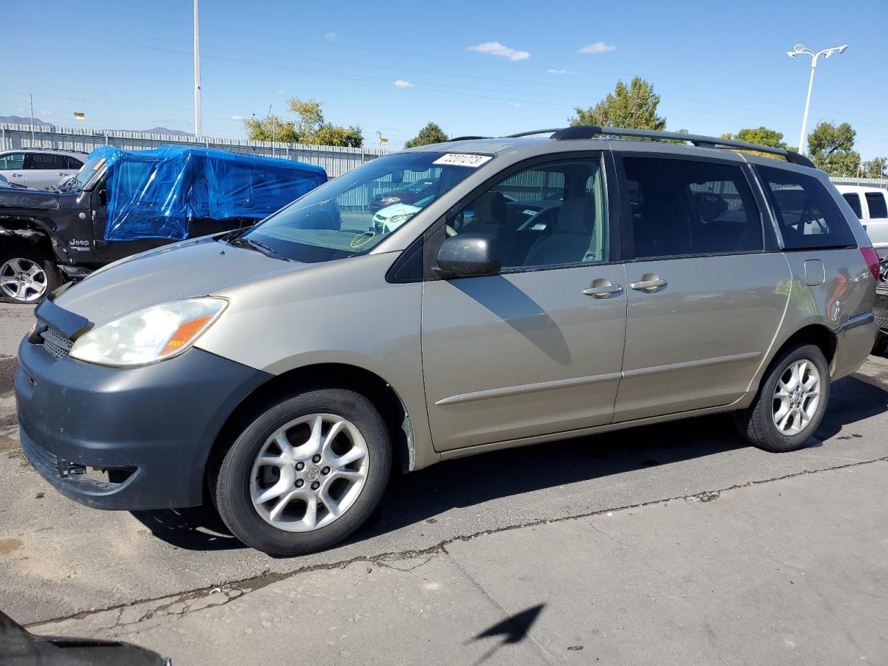 Toyota Sienna 2004