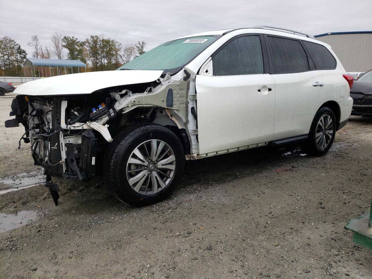 Nissan Pathfinder 2017