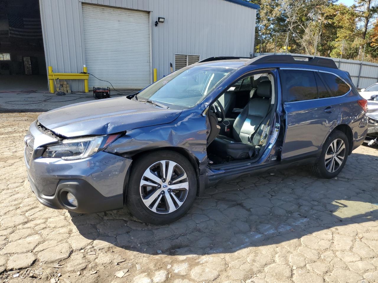 Subaru Outback 2018