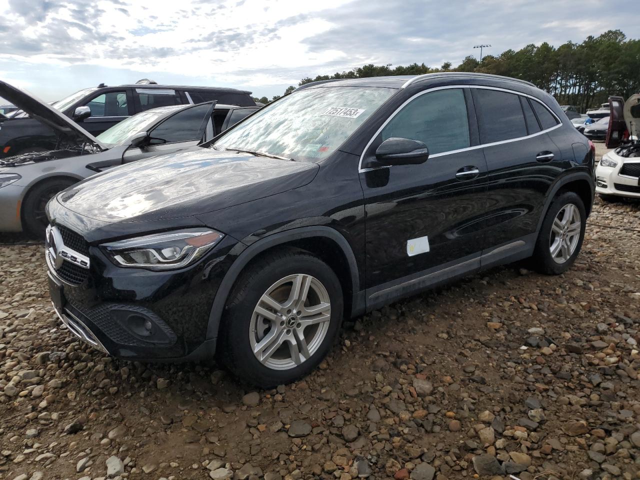 Mercedes-benz Gla-class 2021