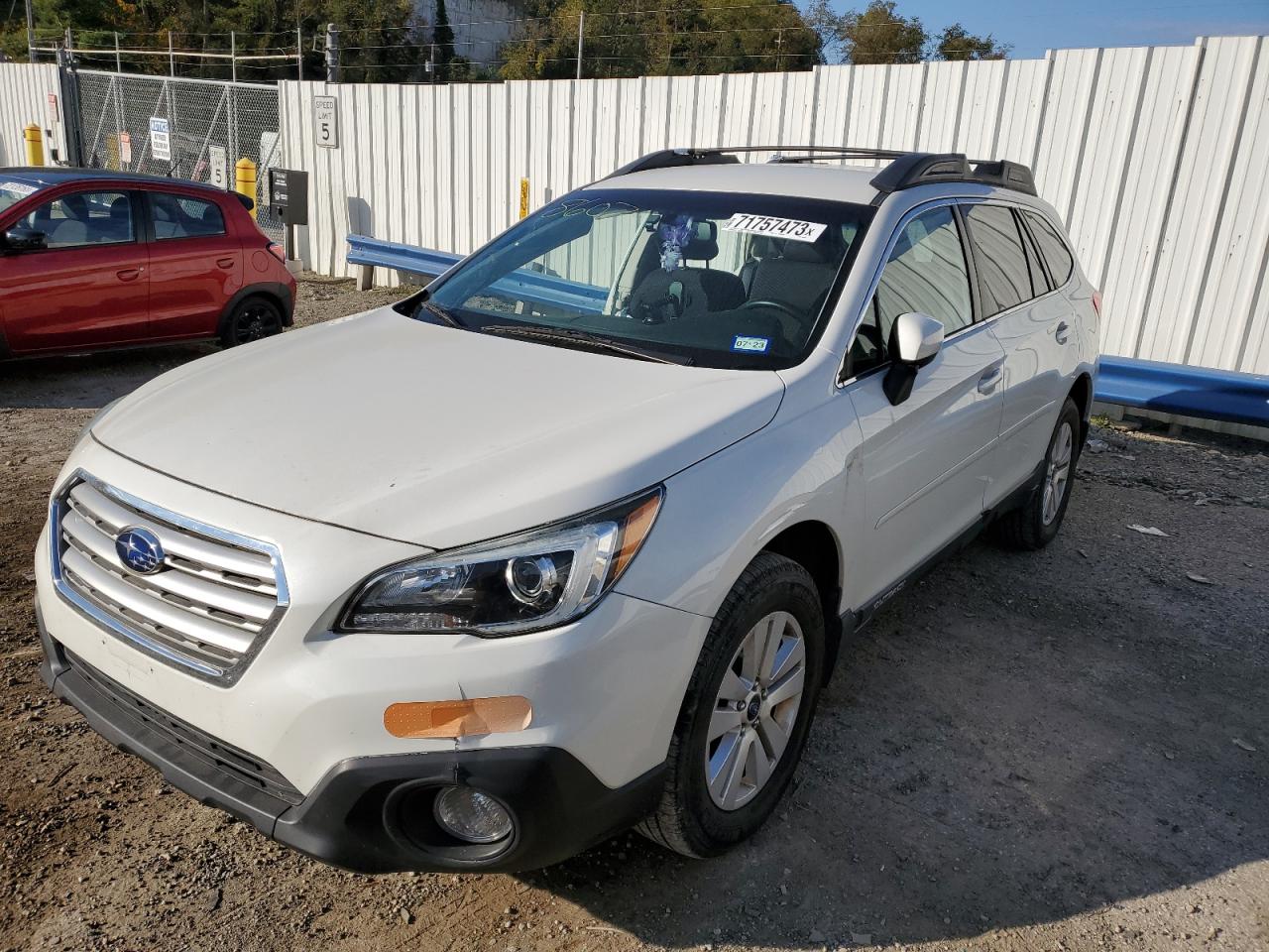 Subaru Outback 2016