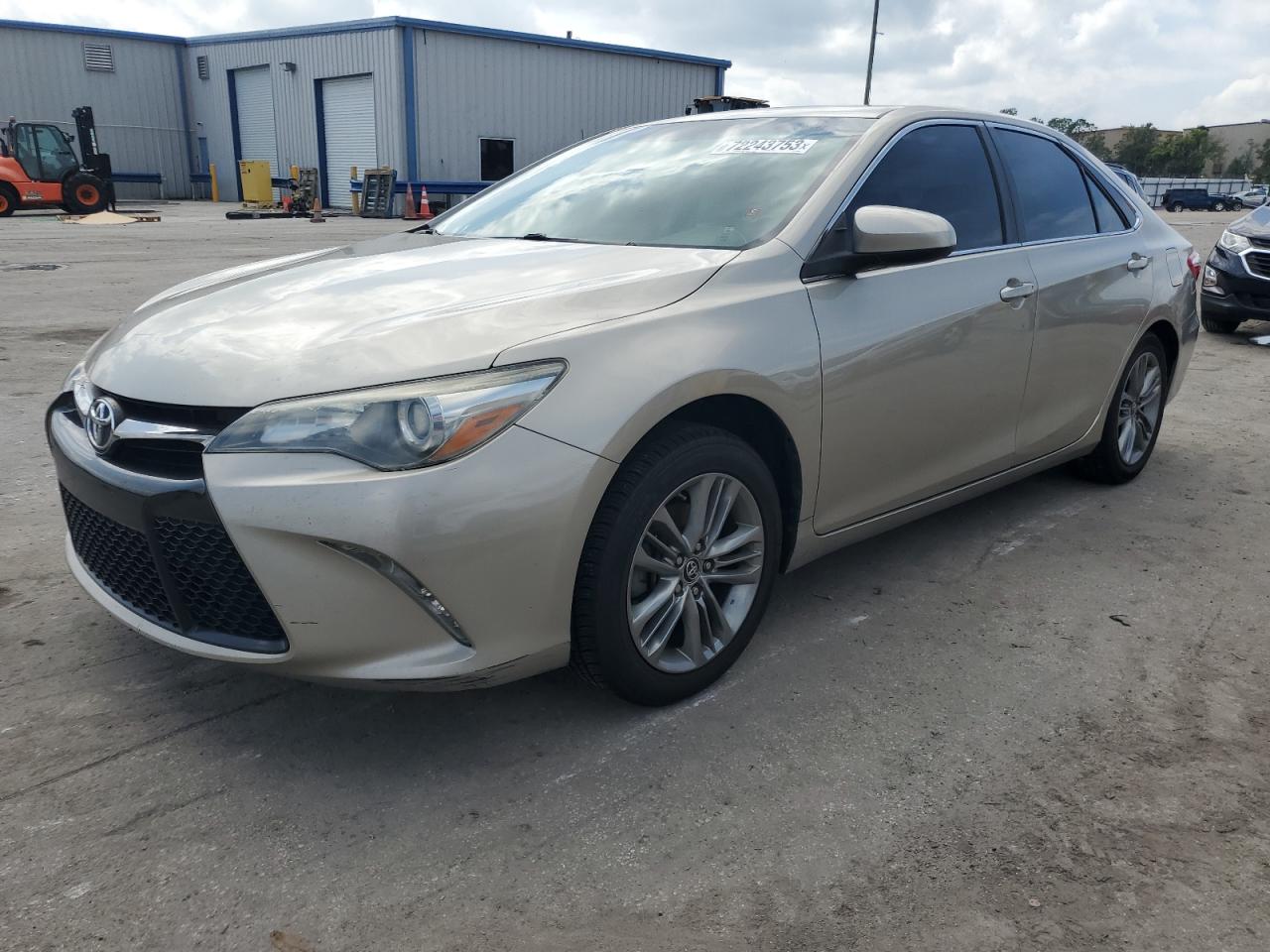 Toyota Camry 2015