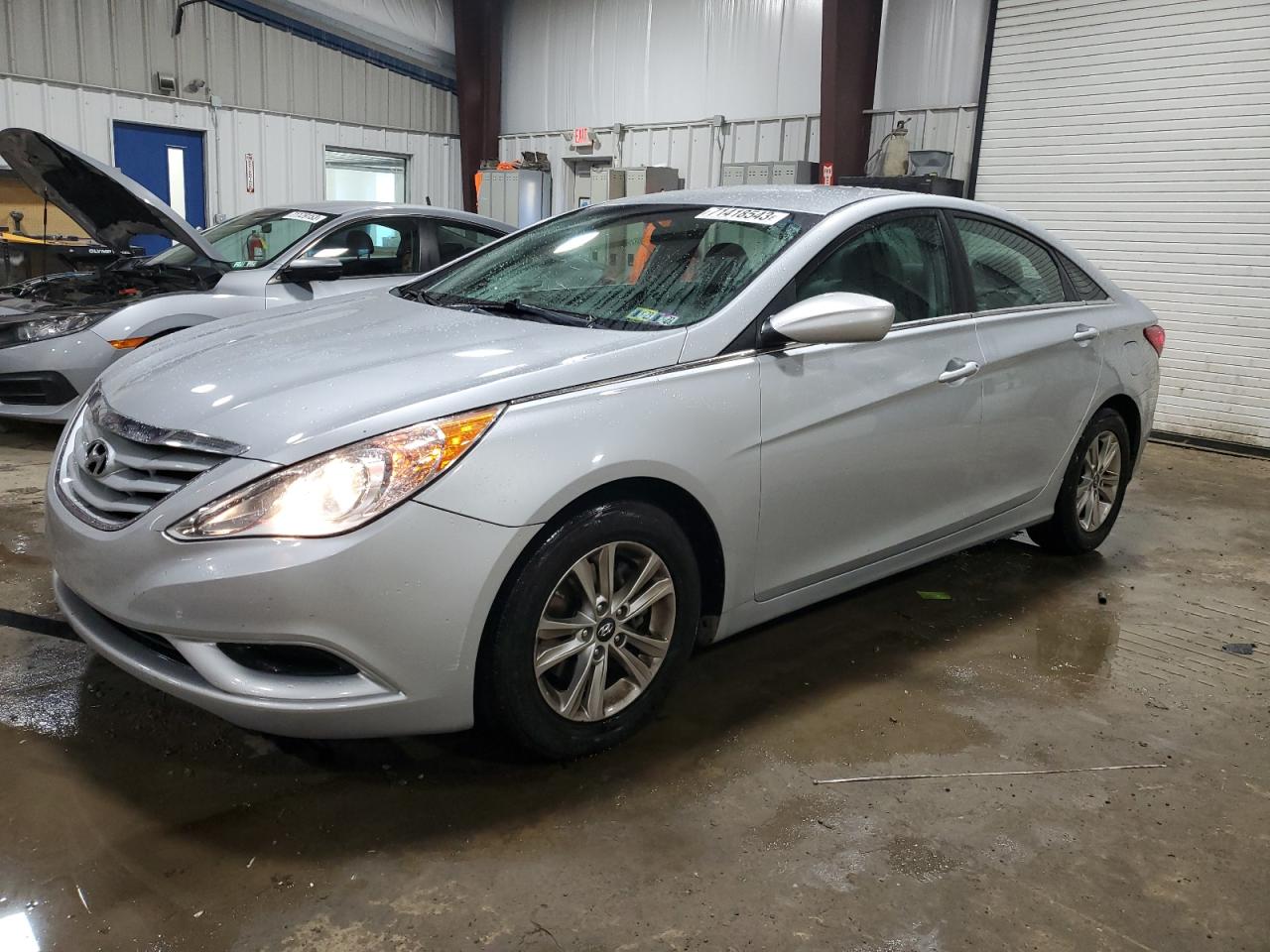 Hyundai Sonata 2011