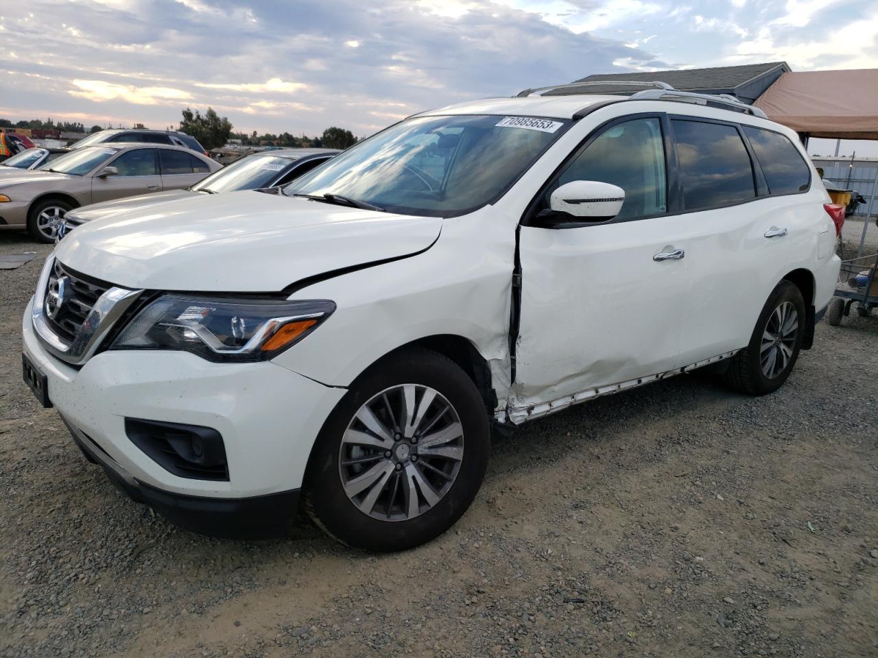 Nissan Pathfinder 2017