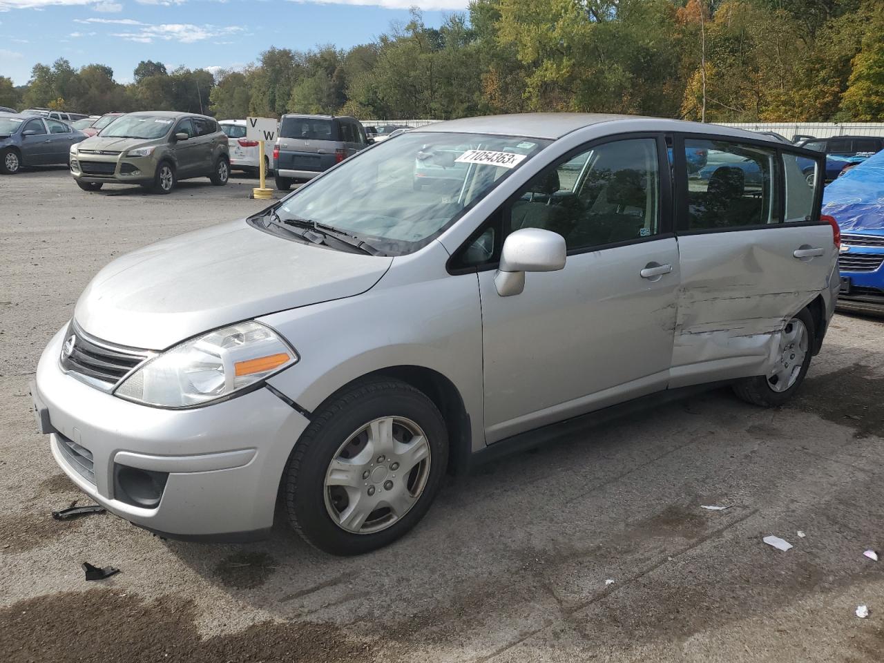 Nissan Versa 2011