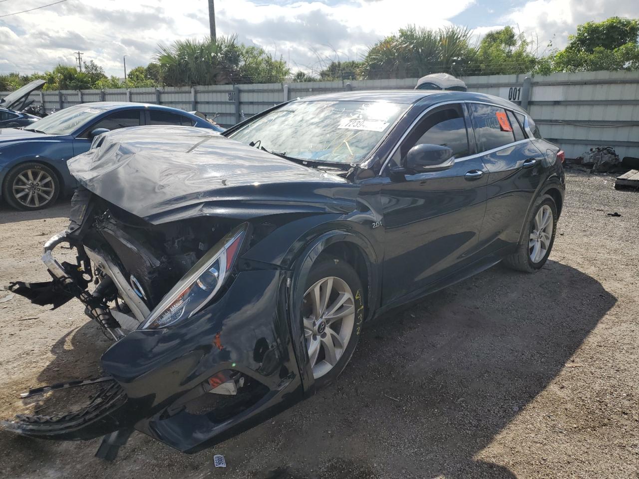 Infiniti Qx30 2018