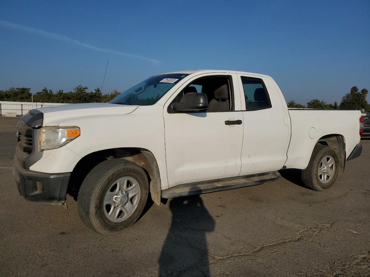 Toyota Tundra 2016
