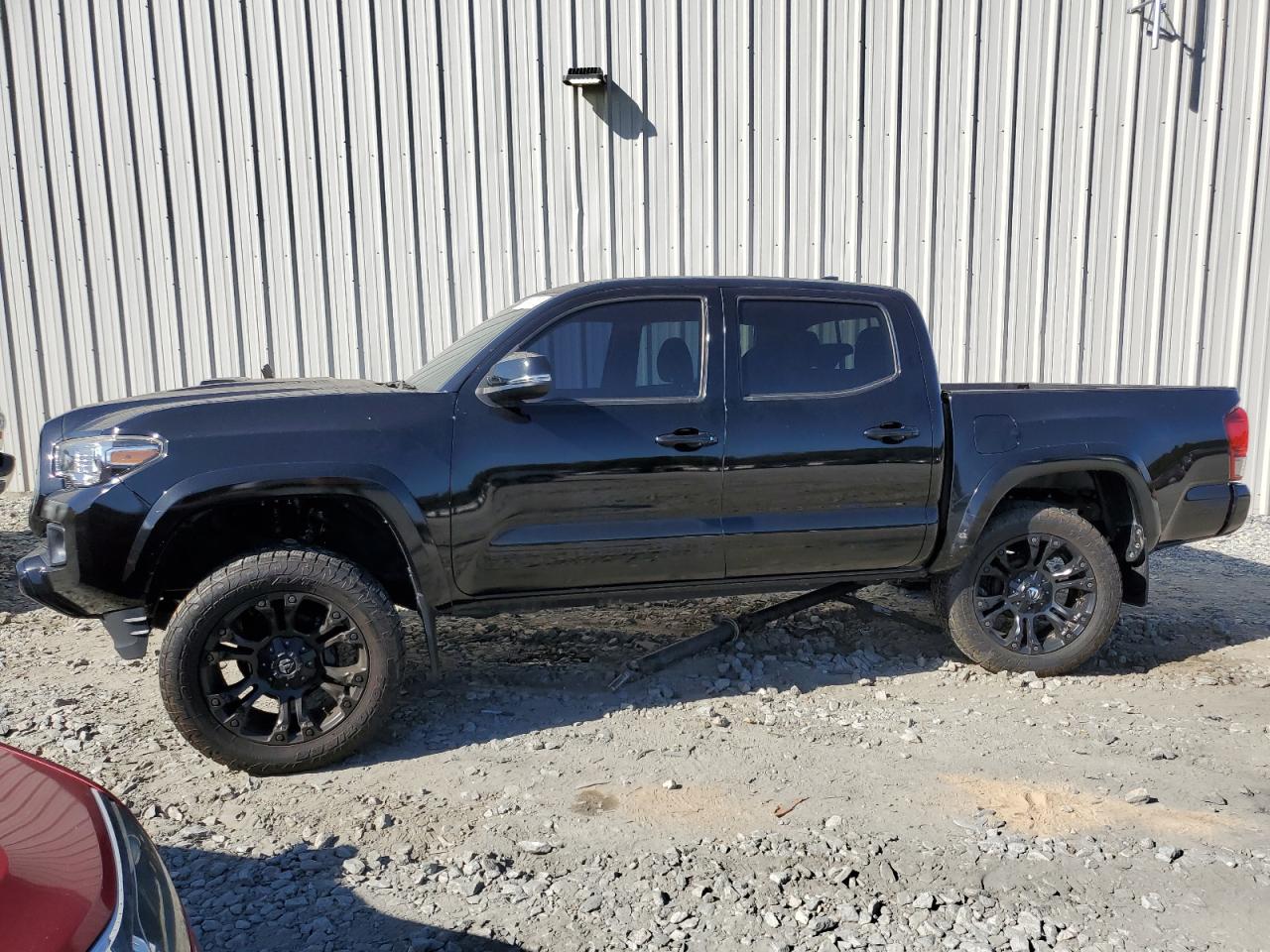 Toyota Tacoma 2017