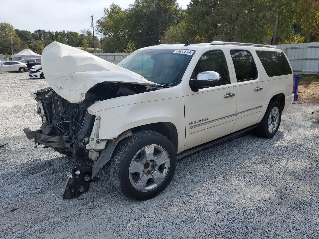 Chevrolet Suburban 2010