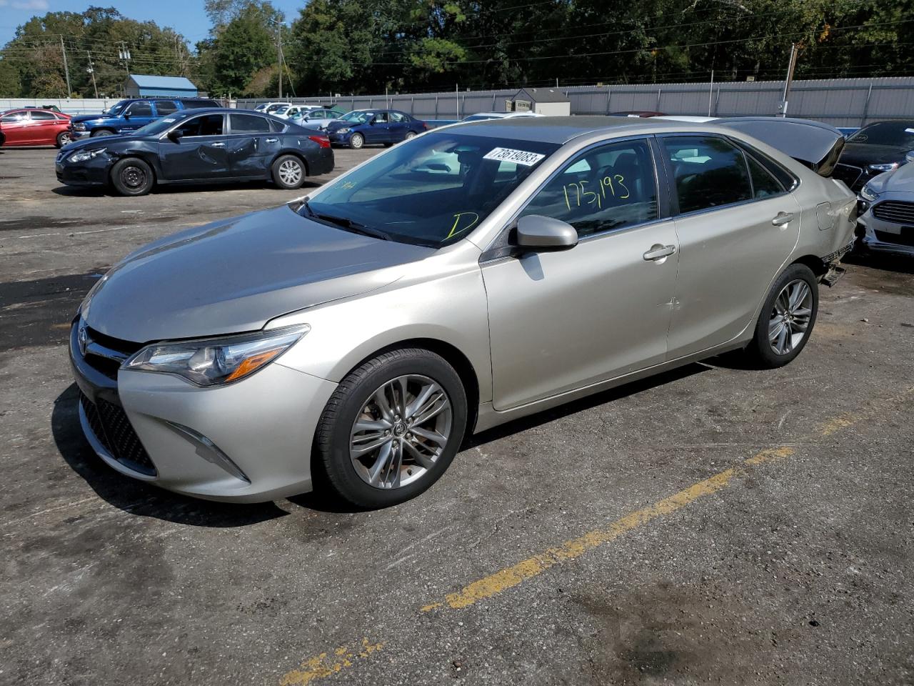 Toyota Camry 2015