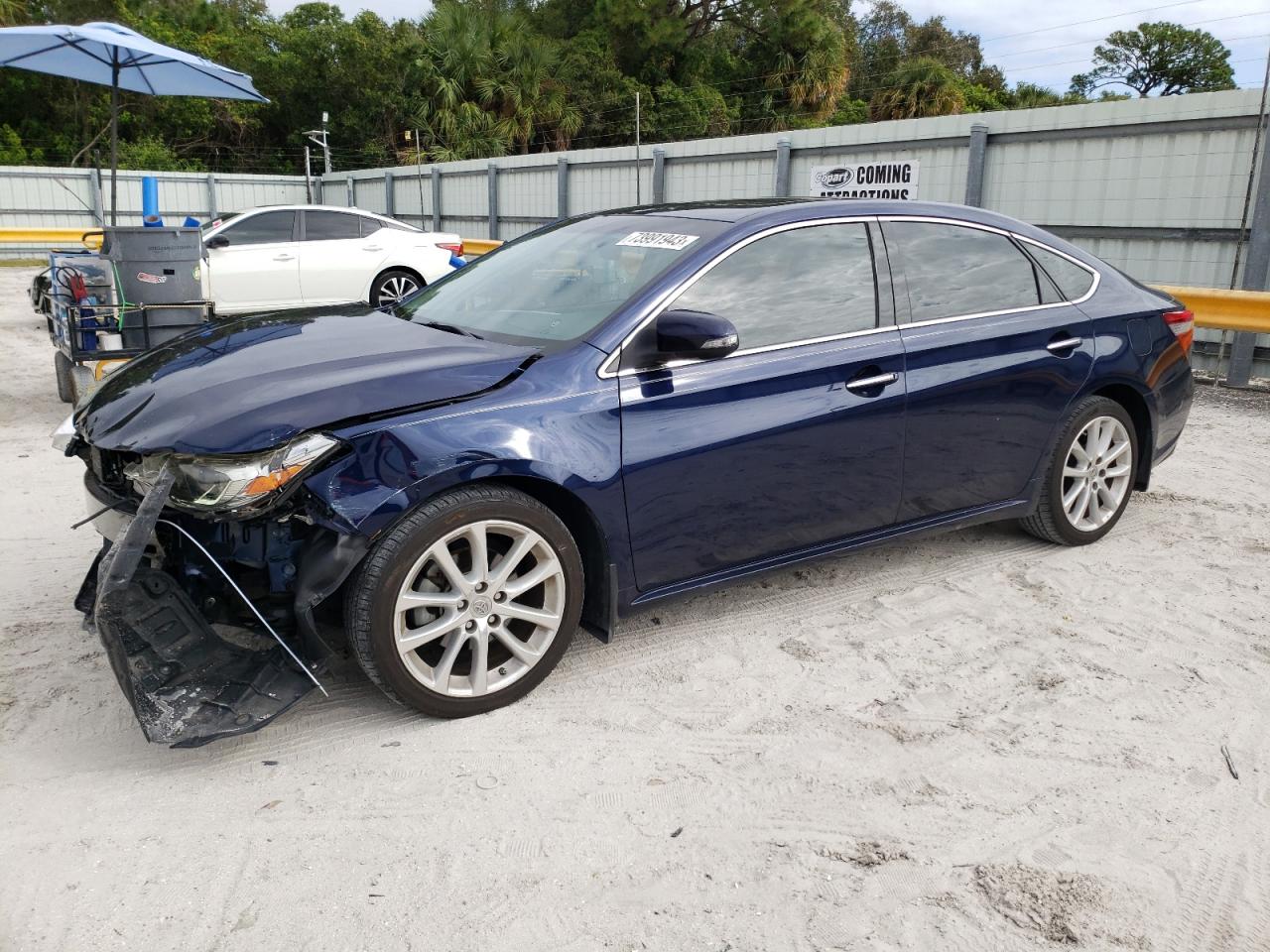 Toyota Avalon 2013