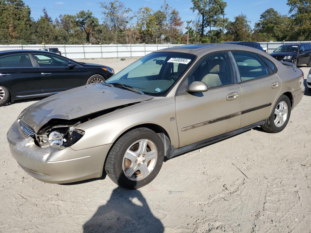 Ford Taurus 2001