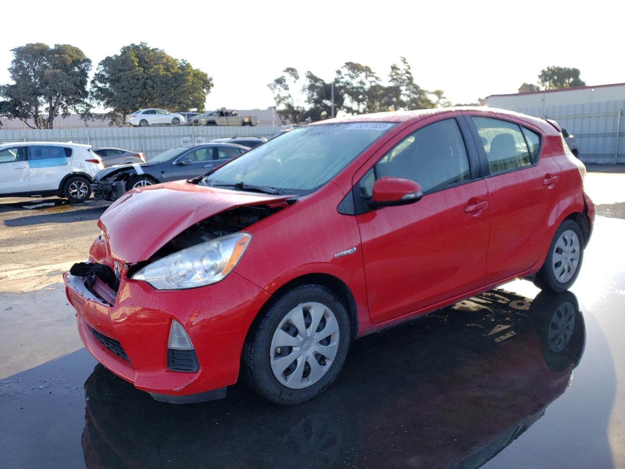 Toyota Prius c 2013