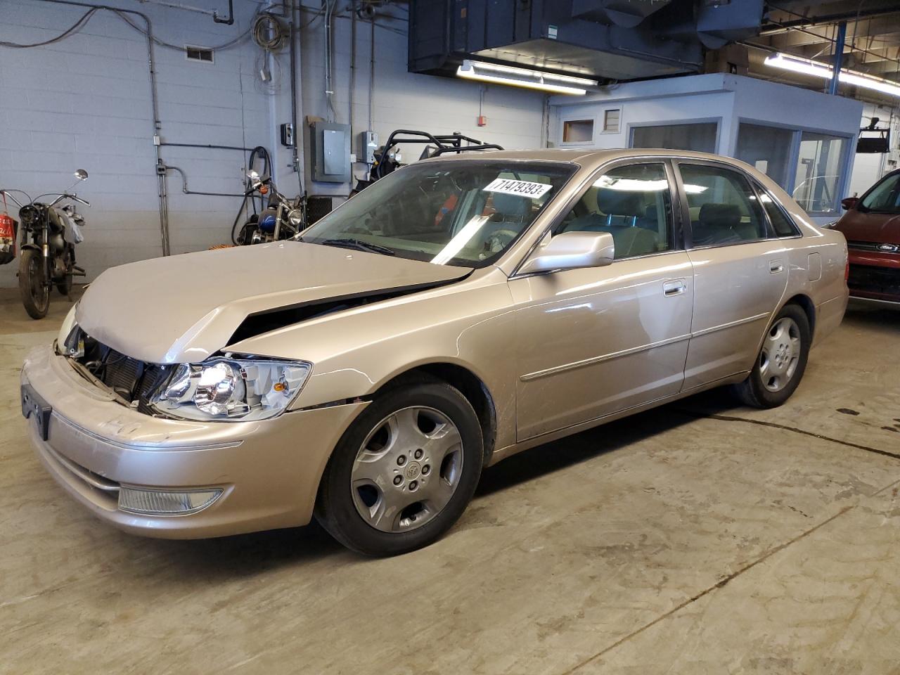 Toyota Avalon 2003