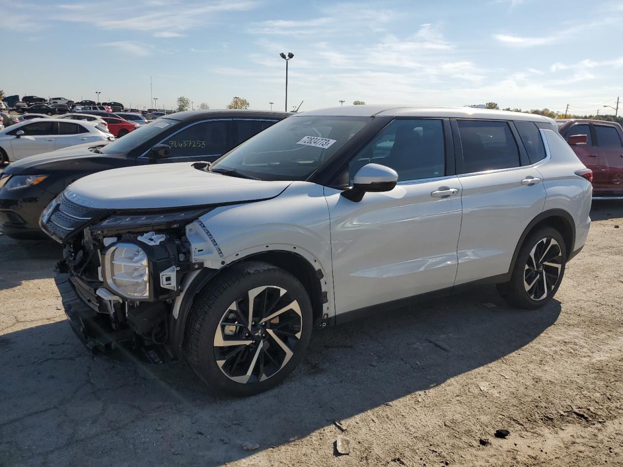 Mitsubishi Outlander 2023