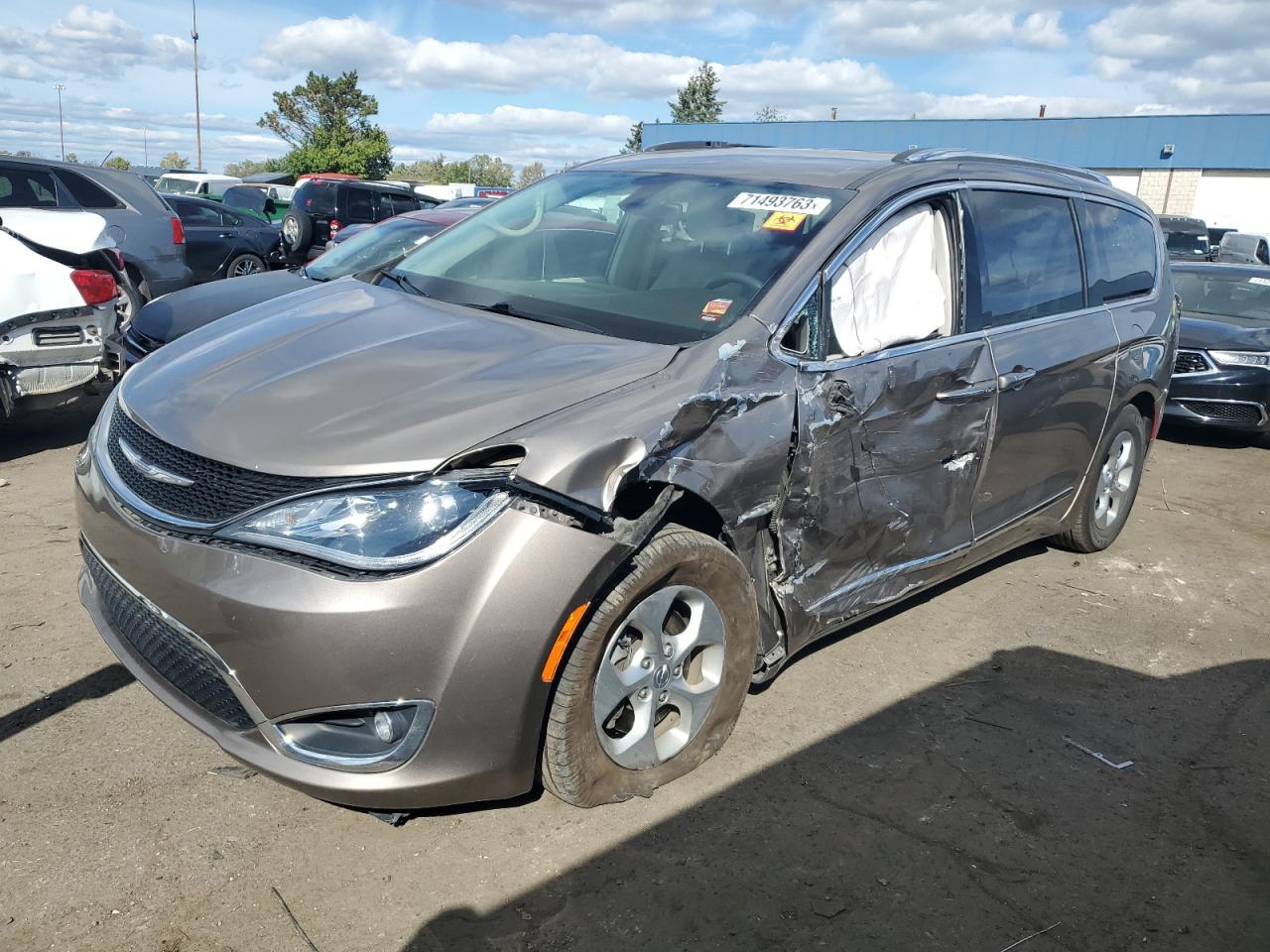 Chrysler Pacifica 2017