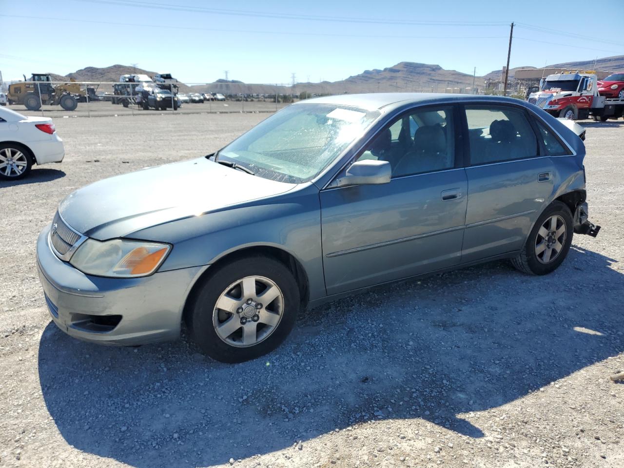 Toyota Avalon 2001