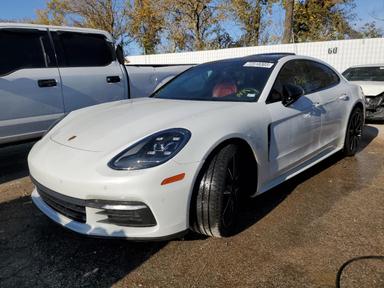 Porsche Panamera 2018