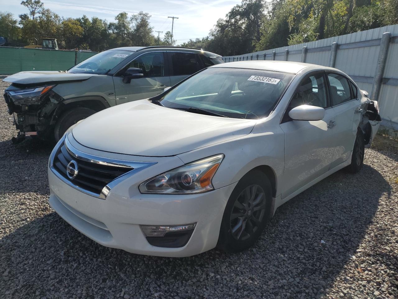 Nissan Altima 2015