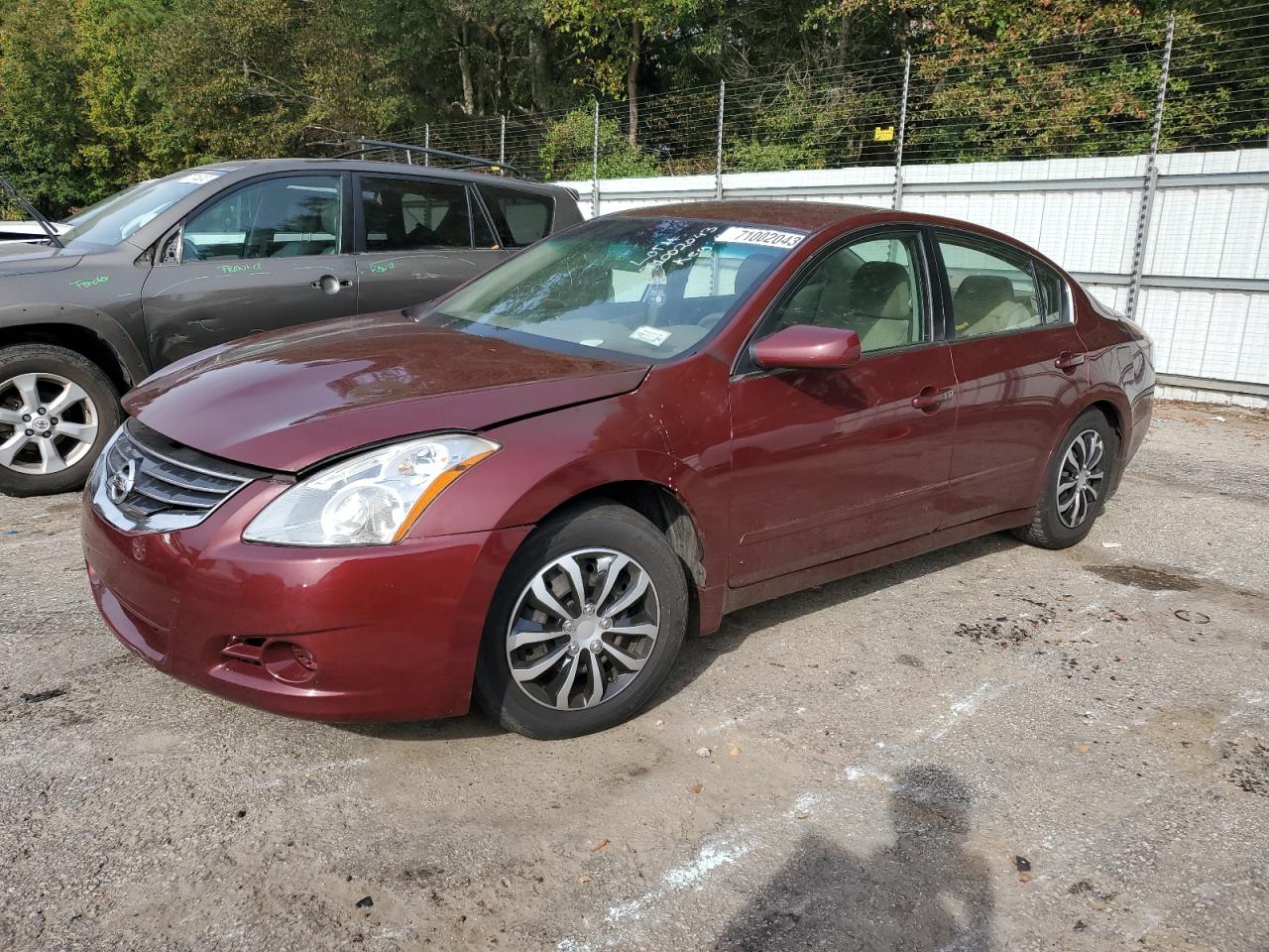 Nissan Altima 2012