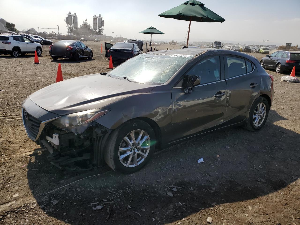 Mazda 3 2015