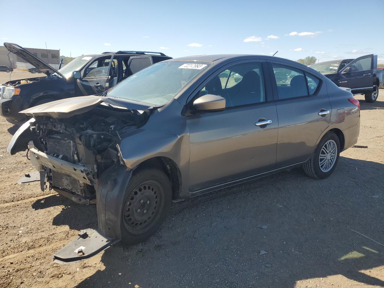 Nissan Versa 2016