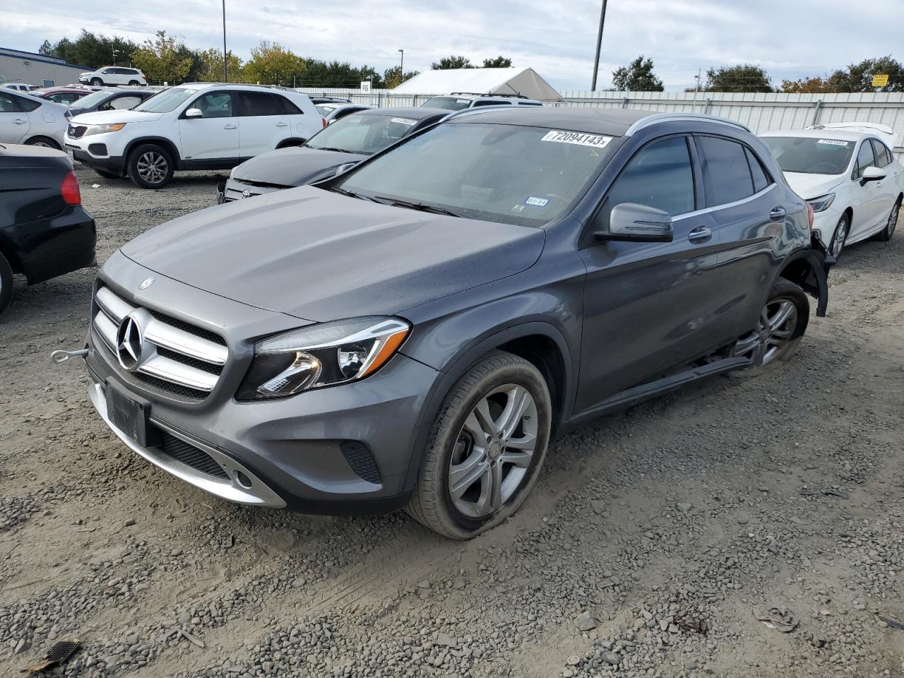 Mercedes-benz Gla-class 2016
